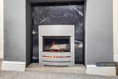 undefined, Radcliffe-On-Trent, Nottingham, NG12