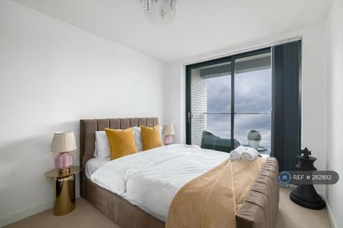 undefined, Commercial St, London, E1