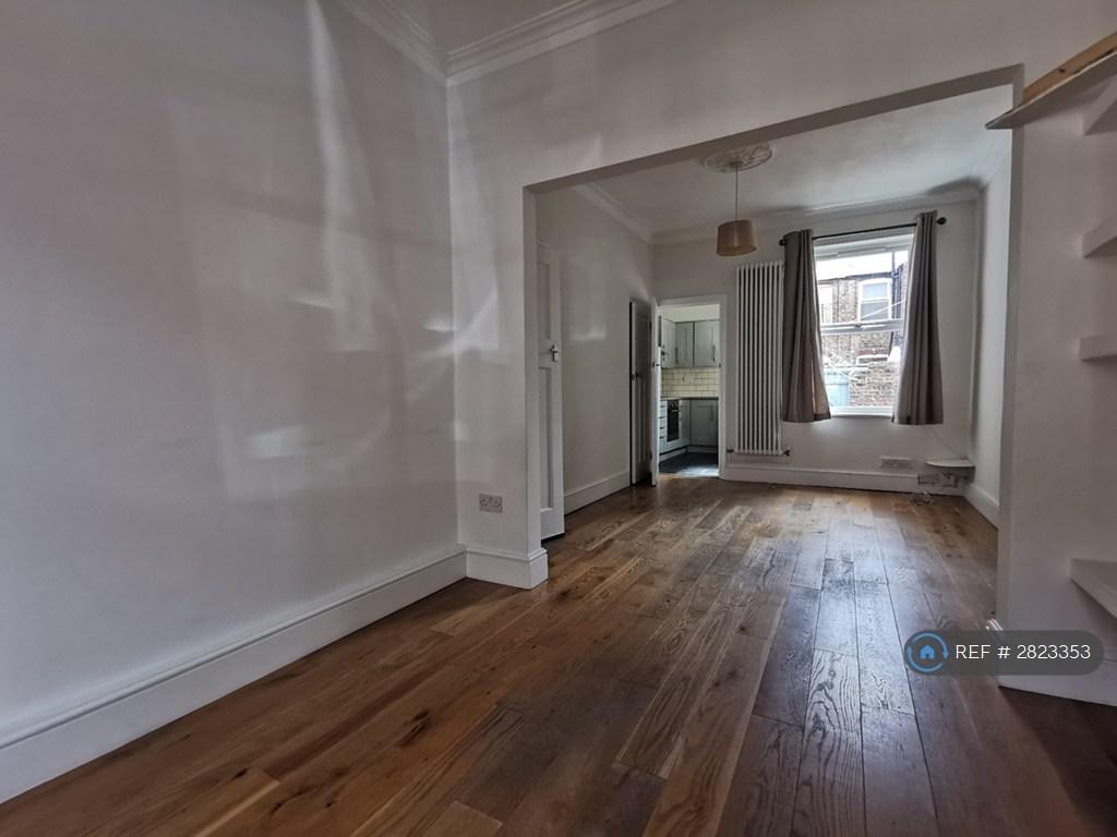 Living / Dining Room