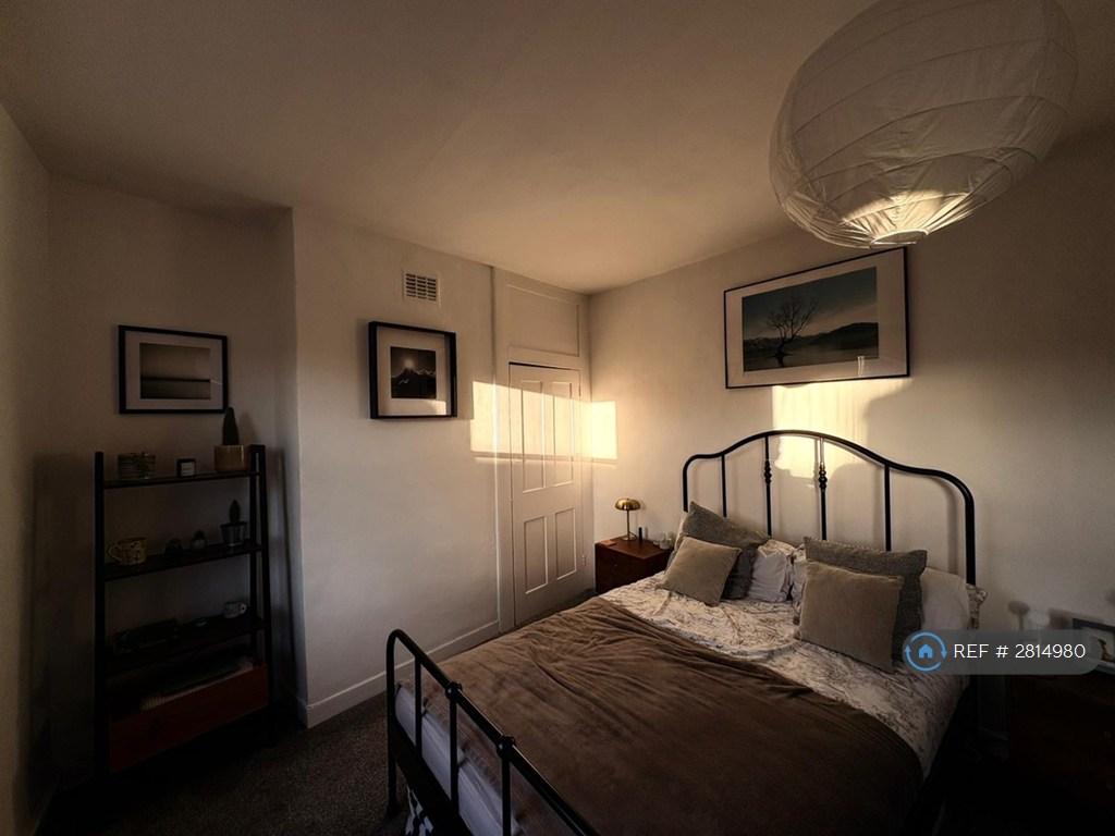 Bed 1 Front
