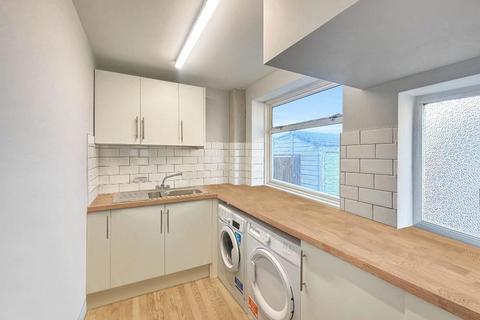 3 bedroom semi-detached house for sale, New Addington, Croydon CR0