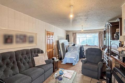 3 bedroom semi-detached house for sale, New Addington, Croydon CR0