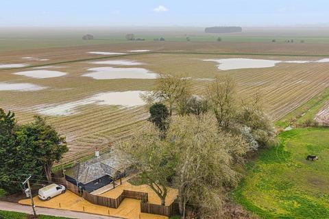 2 bedroom detached bungalow for sale, Murrow Lane, Murrow, Wisbech, Cambs, PE13 4JH