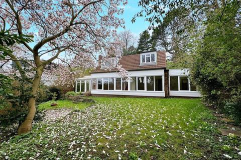 undefined, The Crescent, Alexandra Park, Nottingham, NG3 4JB