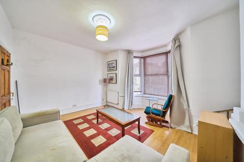 3 bedroom semi-detached house for sale, Buckingham Road, London, E15