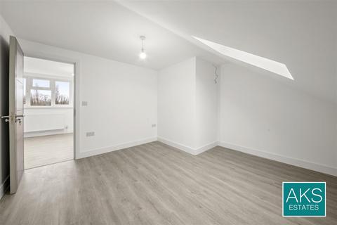 1 bedroom flat for sale, Panhard Place, Southall
