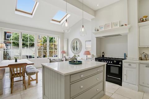 undefined, Ravensbury Road, London, SW18