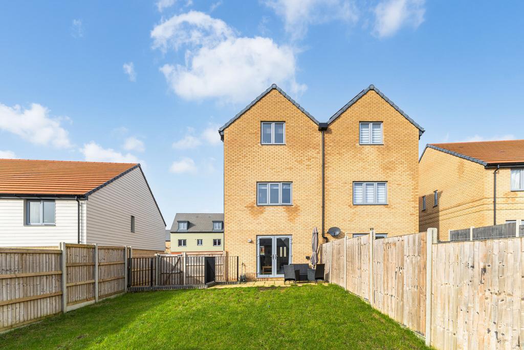 26 Carnelian Avenue - Image 21