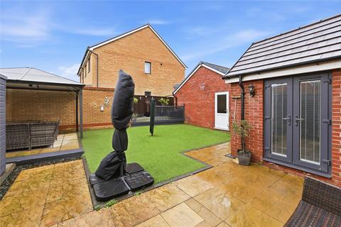 3 bedroom detached house for sale, Moore Close, Wootton, Bedford, Bedfordshire, MK43