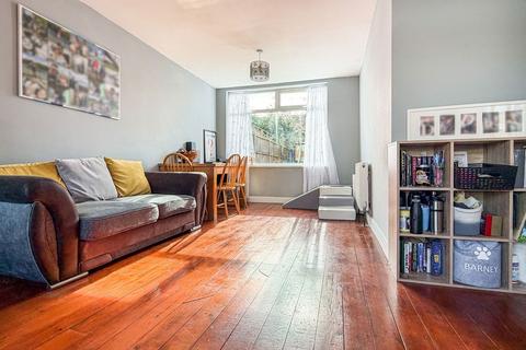 3 bedroom semi-detached house for sale, Langdale Crescent, Cottingham HU16