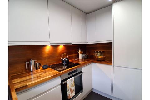 2 bedroom terraced house for sale, Shire Place, Redhill, RH1