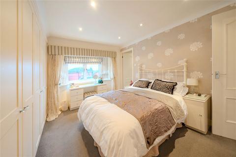 3 bedroom detached house for sale, Kestrel Grove, Leeds, West Yorkshire