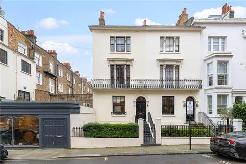 3 bedroom end of terrace house for sale, Gloucester Walk, London, W8