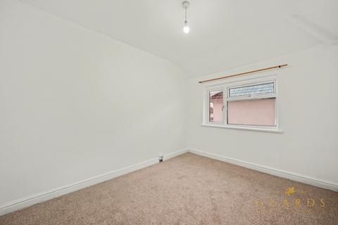 5 bedroom semi-detached house to rent, West Drayton UB7