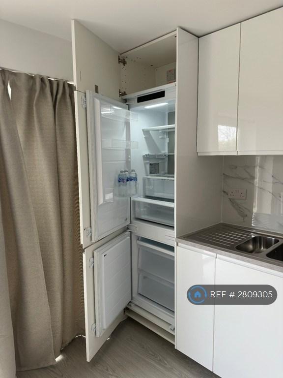 Integrated Fridge