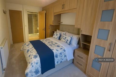 2 bedroom flat to rent, Bower House, Ruislip, HA4
