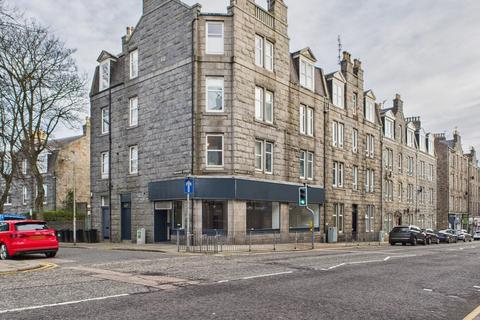 Retail property (high street) to rent, 218 Rosemount Pl Aberdeen AB25 2XR