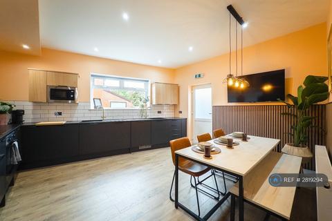 undefined, Newmarket Road, Ashton-Under-Lyne, OL7