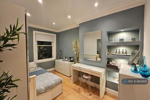 undefined, Durham Drive, Edinburgh, EH15
