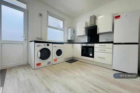 undefined, Priory Crescent, Southend-On-Sea, SS2