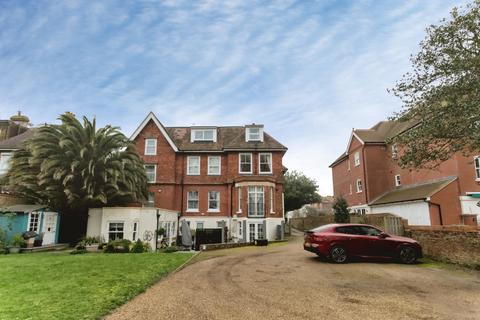 1 bedroom flat for sale, Grange Road, Eastbourne, East Sussex, BN21