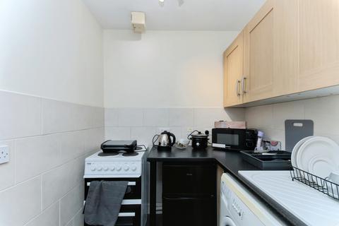 1 bedroom flat for sale, Grange Road, Eastbourne, East Sussex, BN21