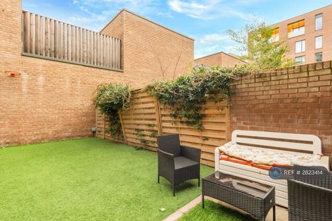 undefined, Rennie St, London, SE10