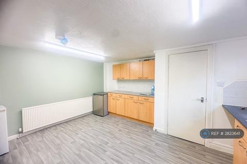 undefined, Leeds, Leeds, LS10