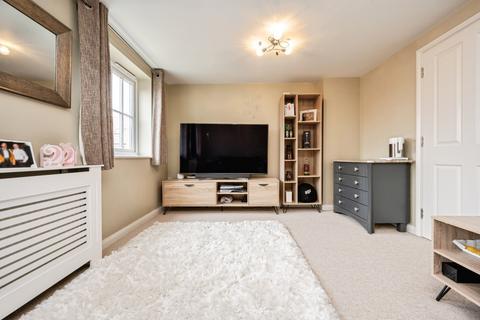4 bedroom terraced house for sale, Woodpecker Gardens, Wixams, Bedford, Bedfordshire, MK42