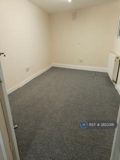 1 bedroom flat to rent, East India Dock Road, London, E14