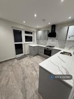 2 bedroom flat to rent - Rosslyn Crescent, Harrow, HA1