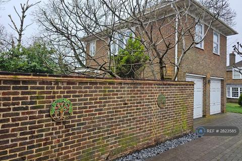undefined, Bennetts Copse, Chislehurst, BR7