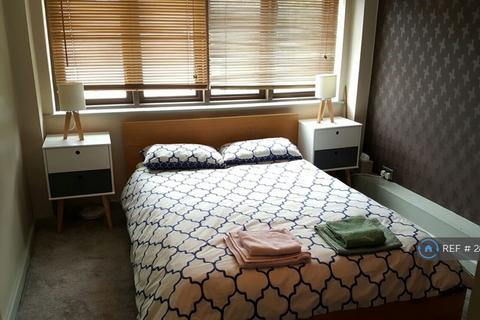 1 bedroom flat to rent, Midland Court, Birmingham, B3