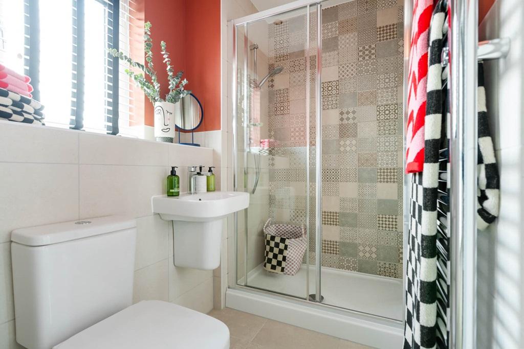 Enjoy having your own en-suite shower room
