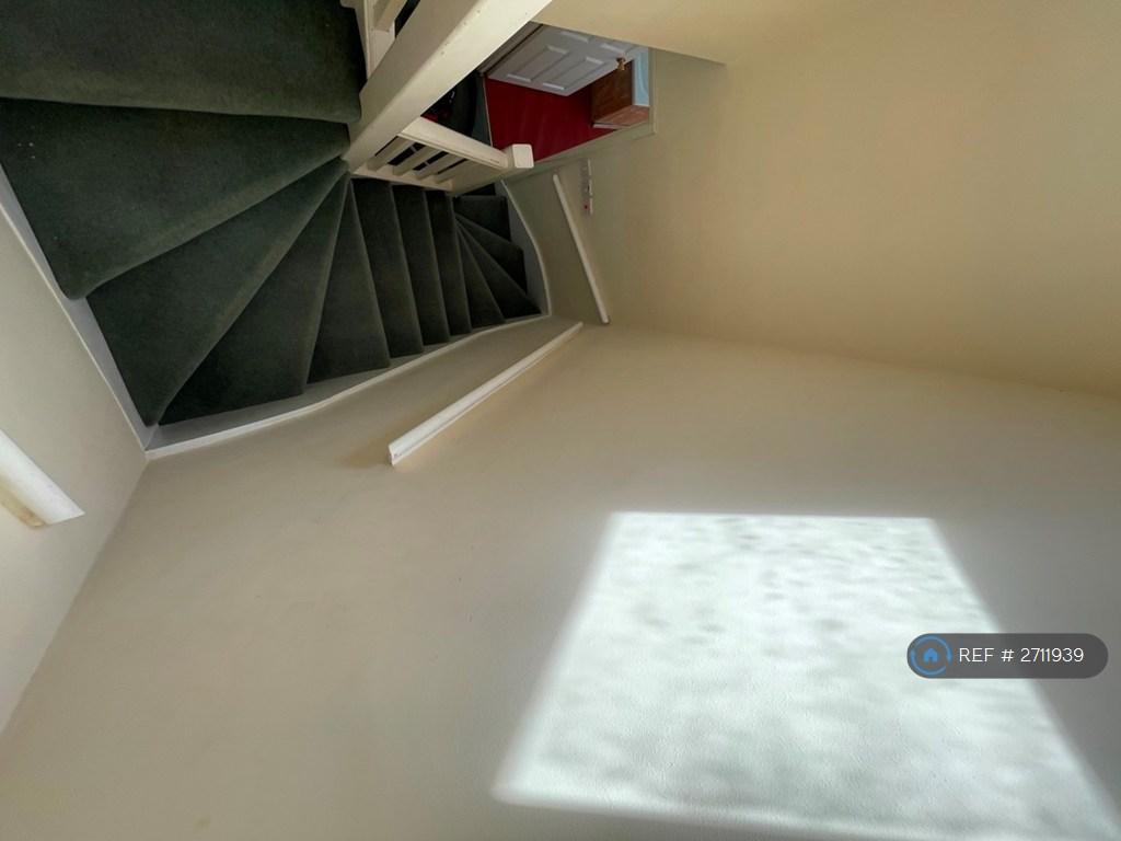 2nd Private Floor