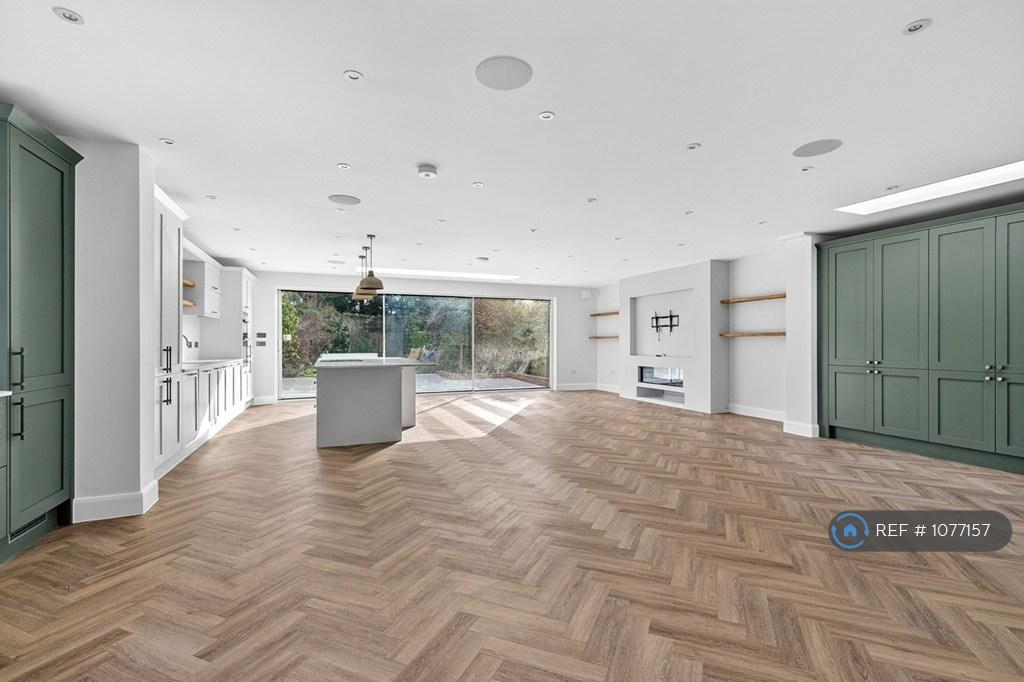 Open-Plan Kitchen, Dining And Lounge