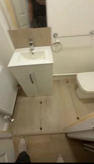 3 bedroom terraced house to rent, Medway Close, Ilford IG1