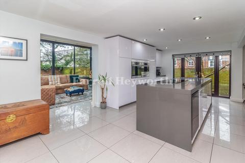 4 bedroom detached house for sale, Market Street, Poulton Le Fylde FY6