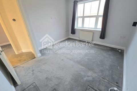 2 bedroom flat to rent, Northcote Road, Bournemouth BH1