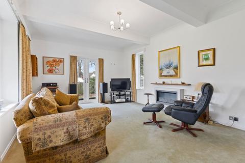 4 bedroom detached house for sale, Ferrybridge Road, Castleford WF10