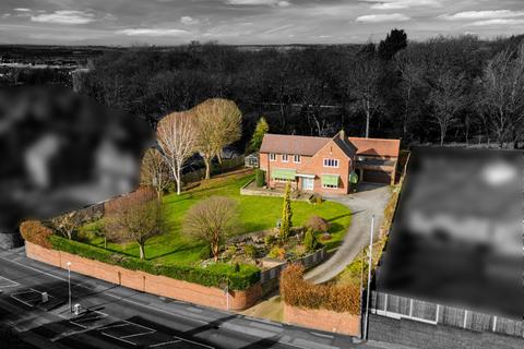 4 bedroom detached house for sale, Ferrybridge Road, Castleford WF10