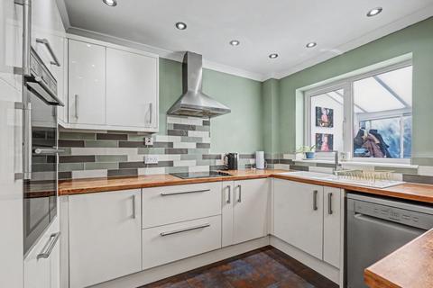 3 bedroom semi-detached house for sale, Cardine Close, Sittingbourne ME10