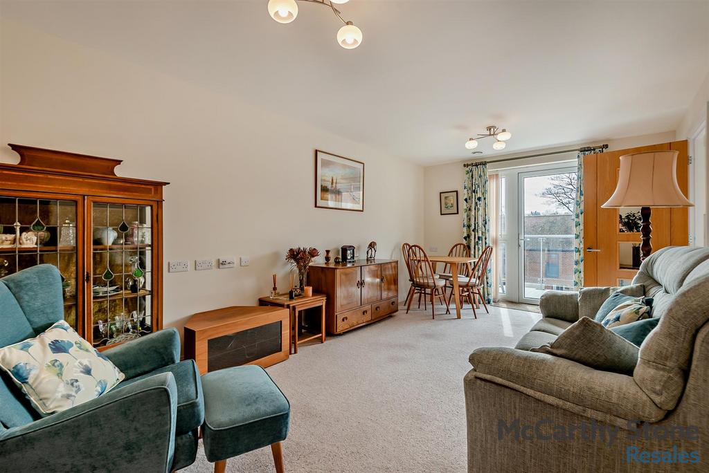 8679974-interior04-800.jpg