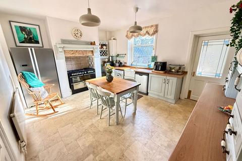 undefined, Manchester Road, Millhouse Green, Sheffield, S36 9NS