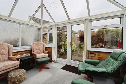 2 bedroom bungalow for sale, Highnam Close, Patchway, Bristol, BS34
