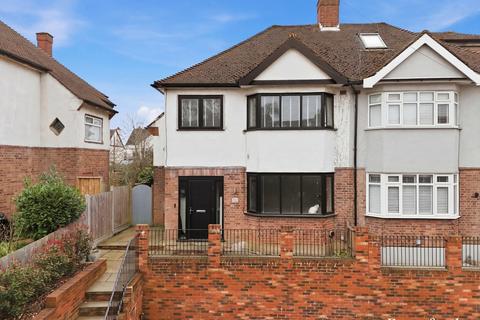 3 bedroom semi-detached house for sale, High Street, Brentwood, CM14