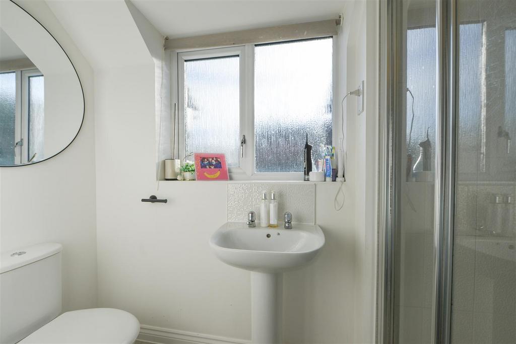 Teddington Drive3.jpg