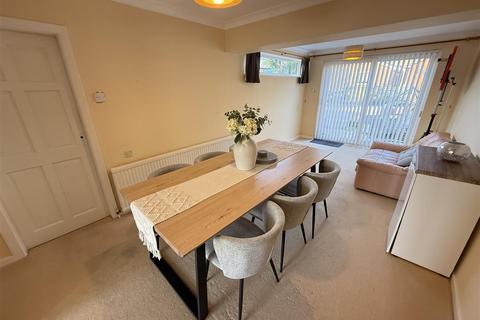 undefined, Axholme Road, Thingwall, Wirral