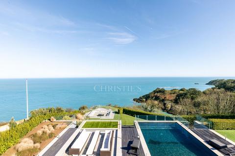undefined, Carteret House