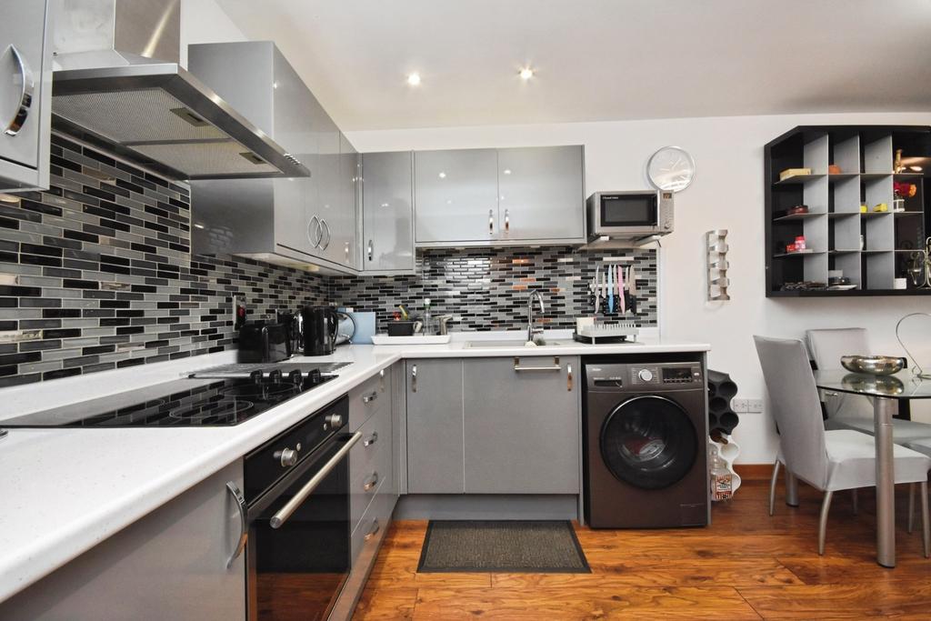 Kitchen/Lounge
